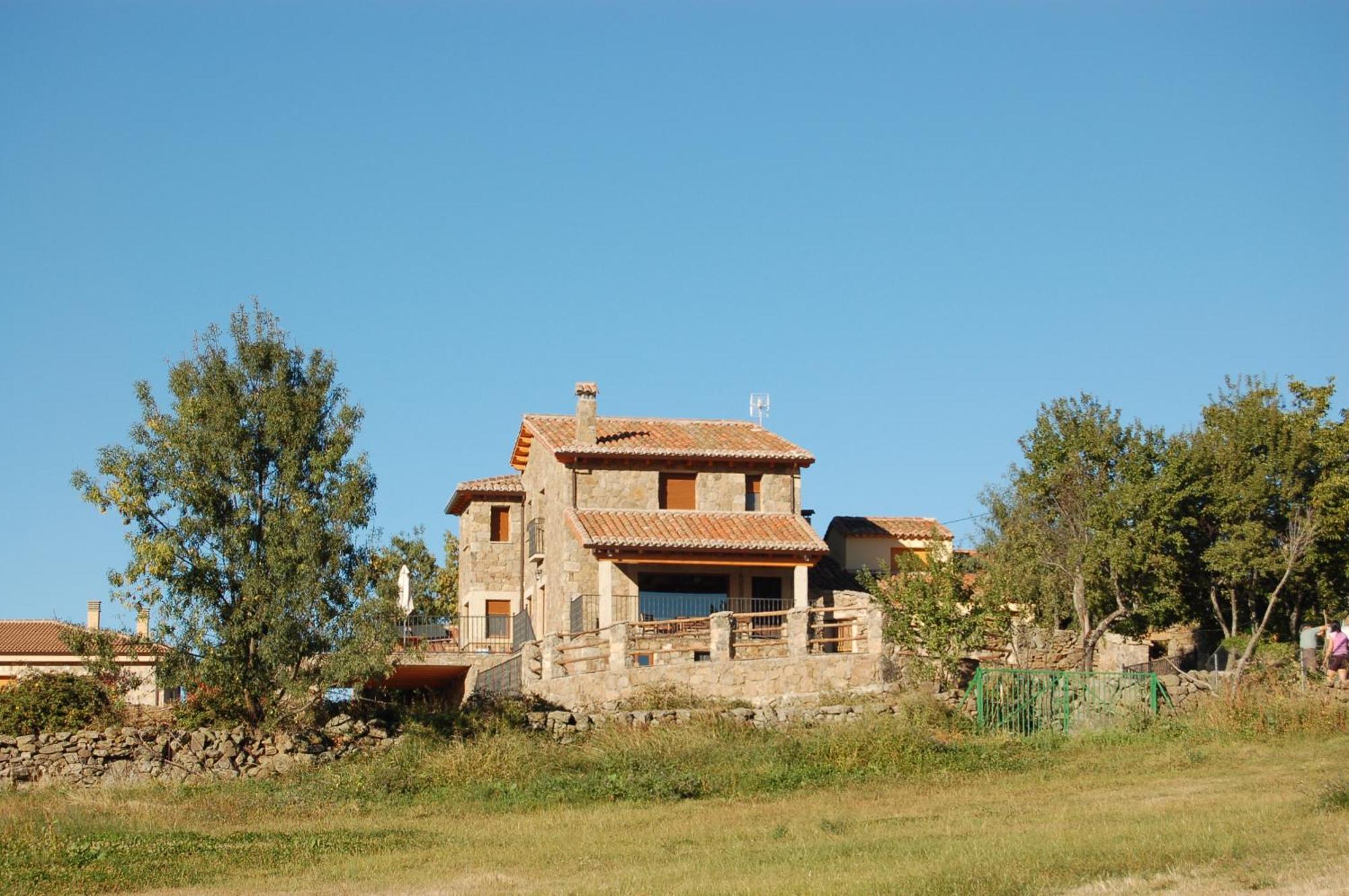 Casas Rurales Lalo Y Chelo La Aldehuela Eksteriør billede
